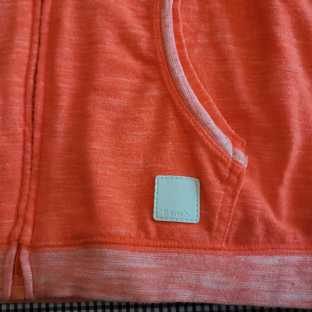 Bench Hoodie - Picture 4 of 6
